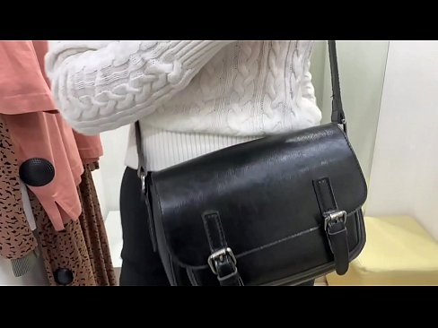 ❤️ Masturbación pública de la joven zorra FeralBerry con un consolador en el probador ❤❌ Video de porno en es.loanworld.top ❌️